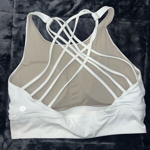 BRAND NEW Lululemon sports bra